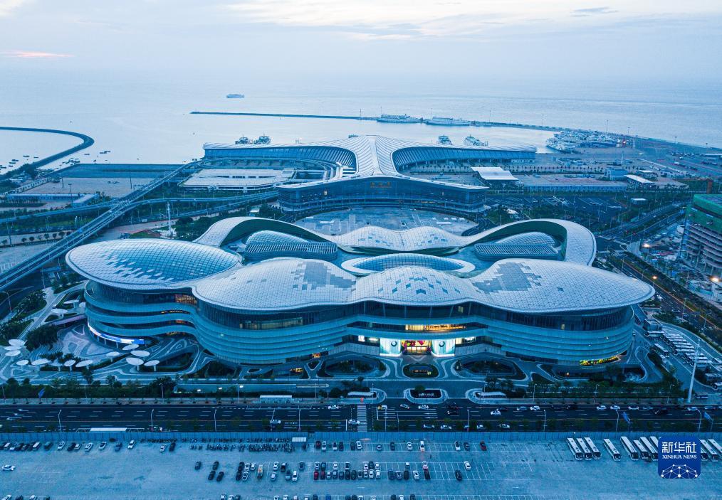 丽星邮轮优惠活动办理大厅